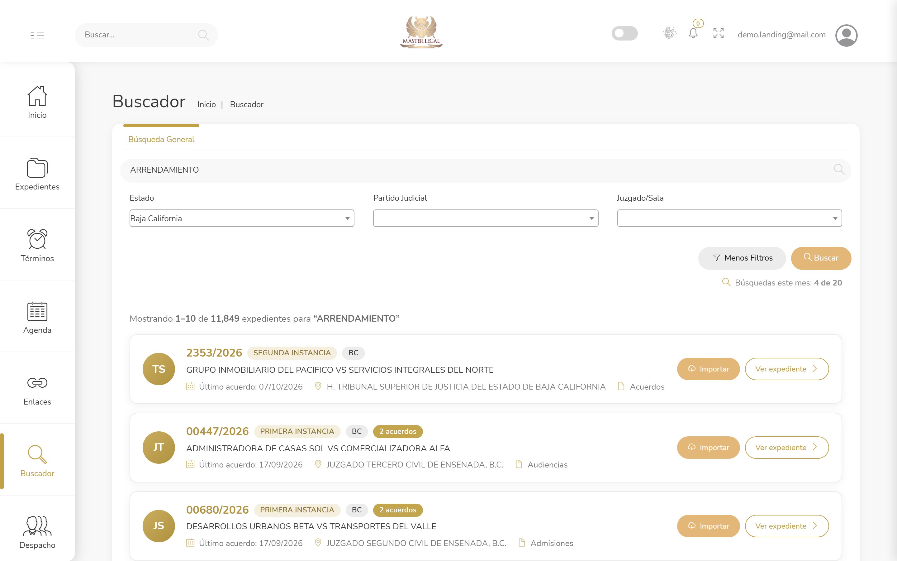 Buscador de boletines judiciales de Master Legal en una tablet